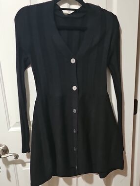 Women's lack Long-Sleeve  Pearl Button Fronr Dress Size Medium New
